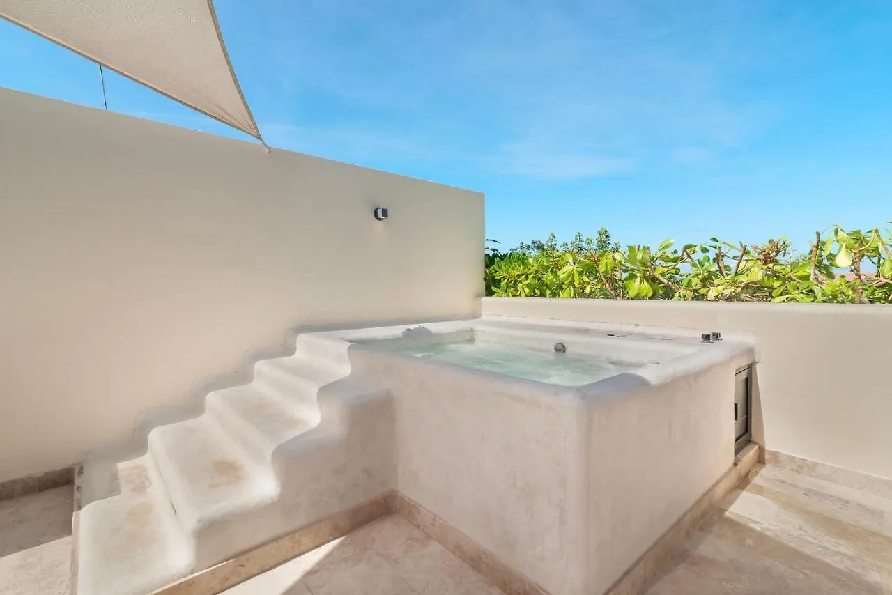 Tulum Hideaway With Penthouse Pool And Jungle Apartment